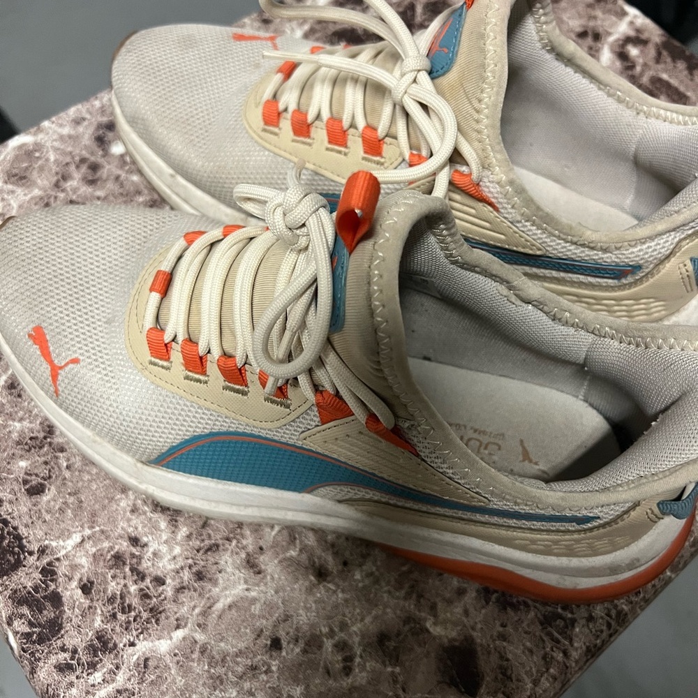 Puma Cream and Orange Athletic Shoes